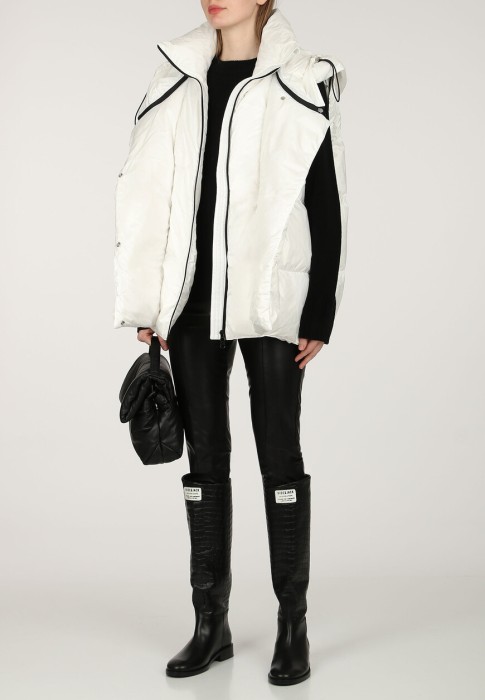 пуховик  из италии вид сбоку