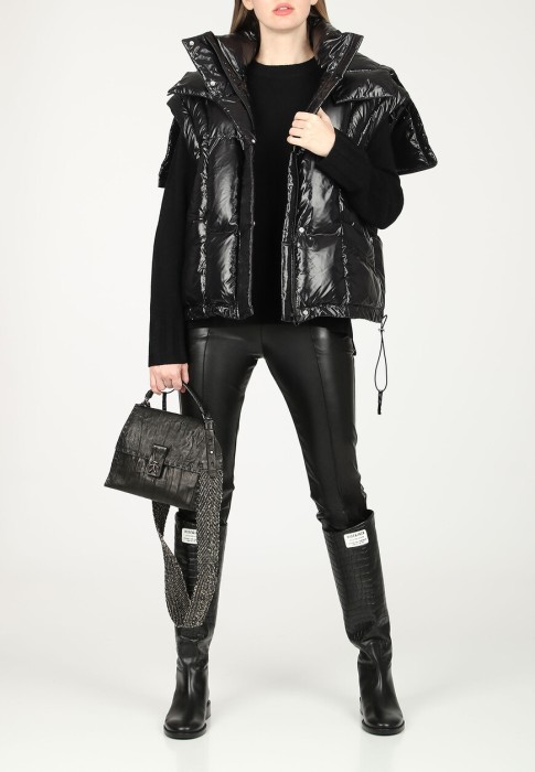 пуховик  из италии вид сбоку