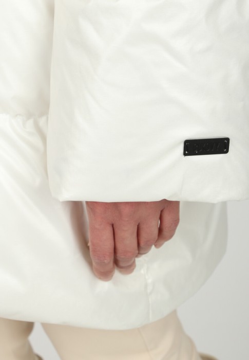 пуховик  для взрослого возраста с изнаночной стороны