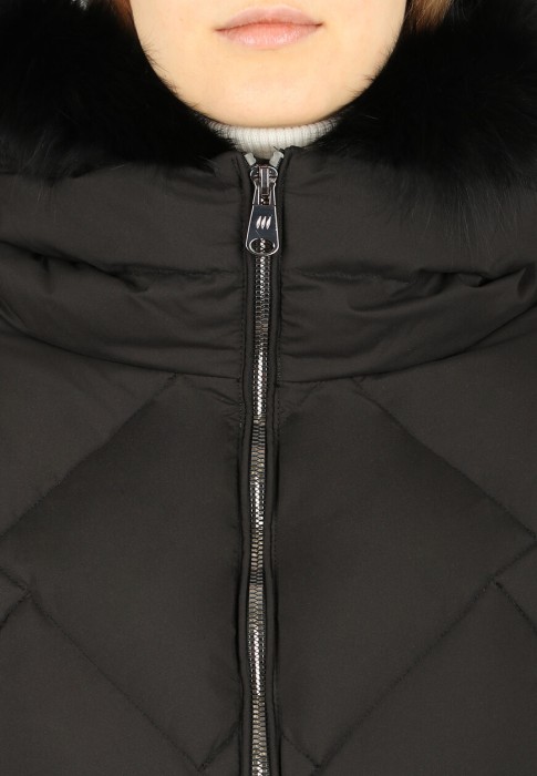 пуховик  универсального стиля с лицевой стороны