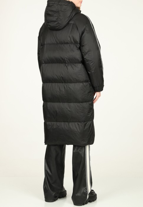 пуховик  из проверенных материалов спереди