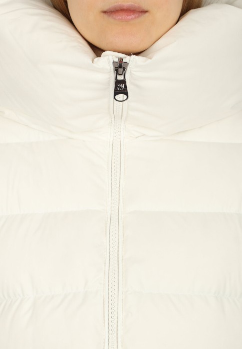 Продукция для женщин фото