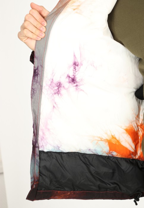 пуховик  для взрослого возраста с изнаночной стороны