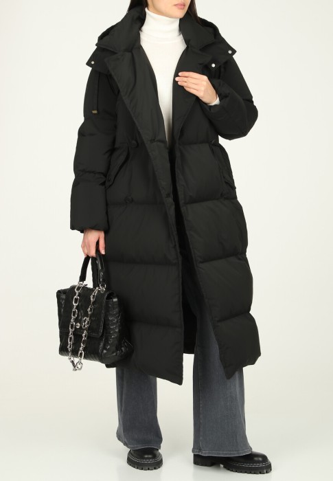 пуховик  из америки вид сбоку