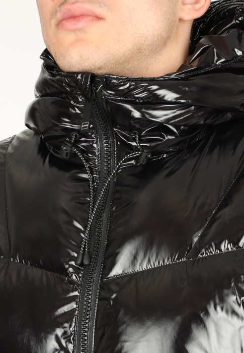 пуховик  из проверенных материалов спереди