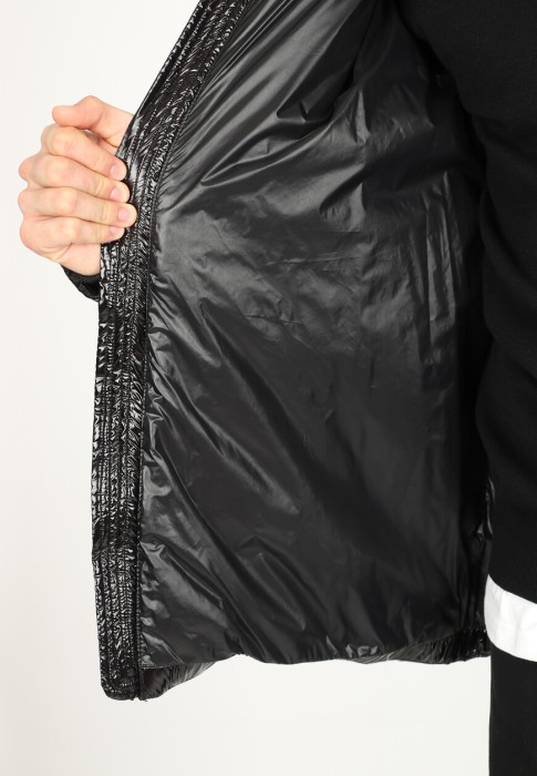 пуховик  для взрослого возраста с изнаночной стороны