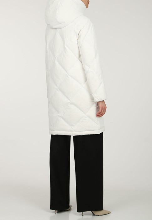 пуховик  из америки вид сбоку