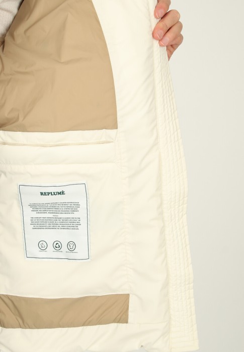 пуховик  универсального стиля с лицевой стороны