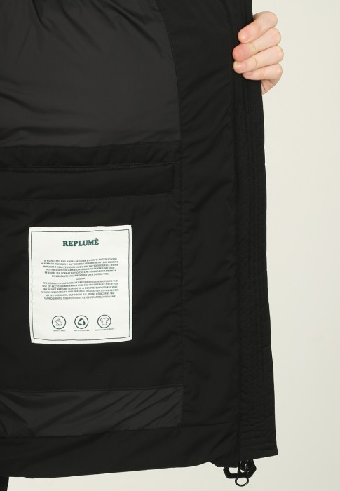 пуховик  универсального стиля с лицевой стороны