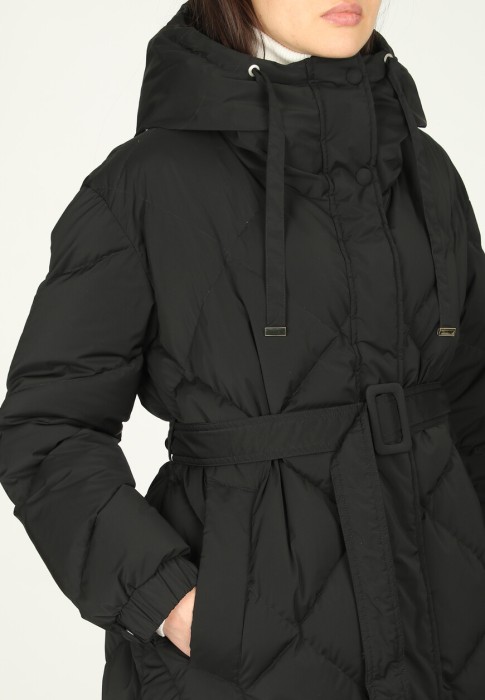 пуховик  из проверенных материалов спереди