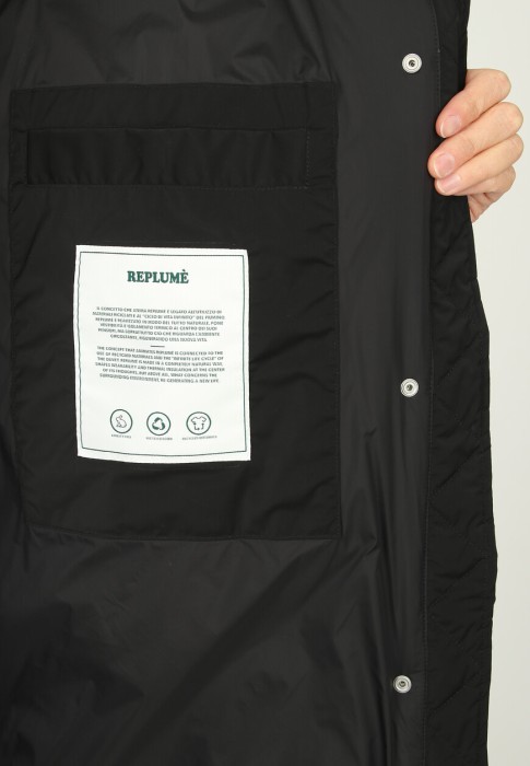 пуховик  для взрослого возраста с изнаночной стороны