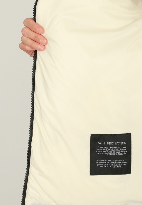 пуховик  для взрослого возраста с изнаночной стороны