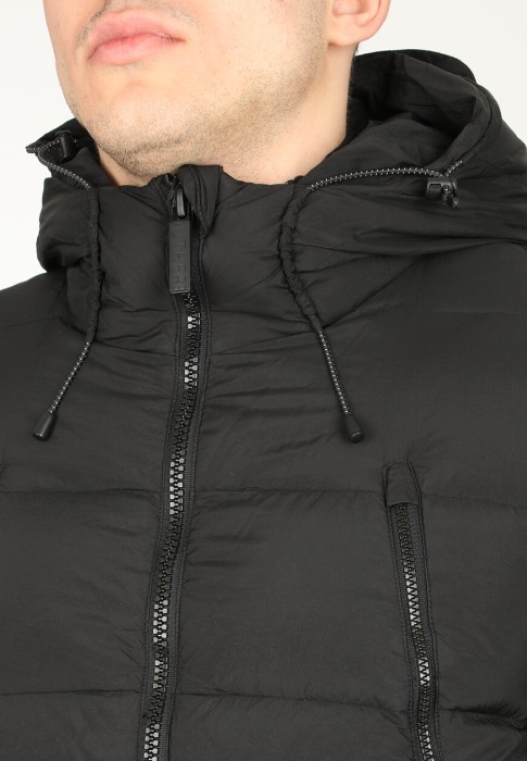 пуховик  из проверенных материалов спереди