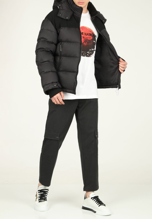 пуховик  из италии вид сбоку