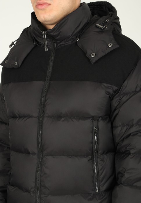 пуховик  из проверенных материалов спереди