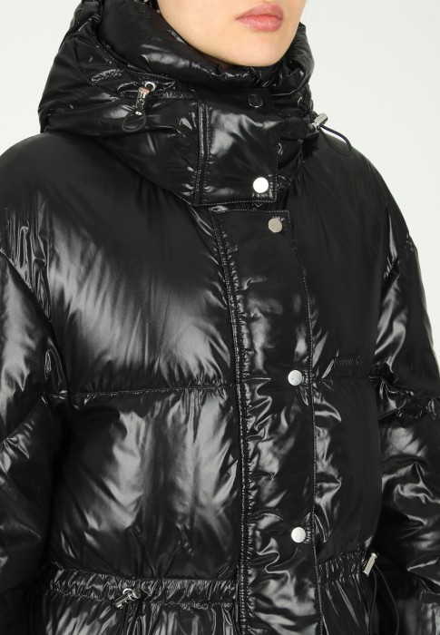 пуховик  из проверенных материалов спереди