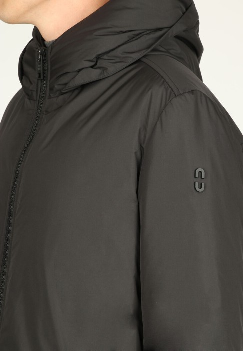 пуховик  универсального стиля с лицевой стороны