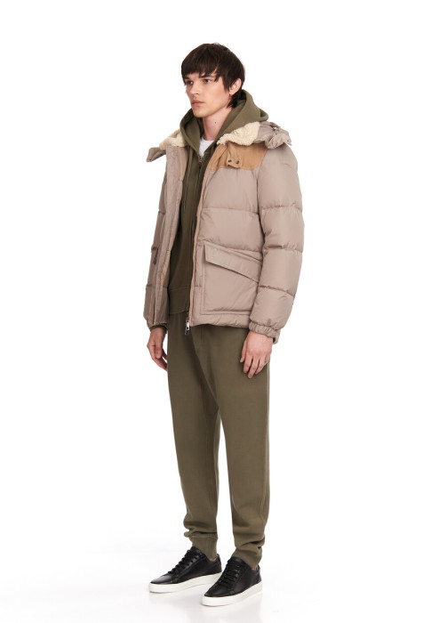 пуховик  от бренда stilnology вид слева