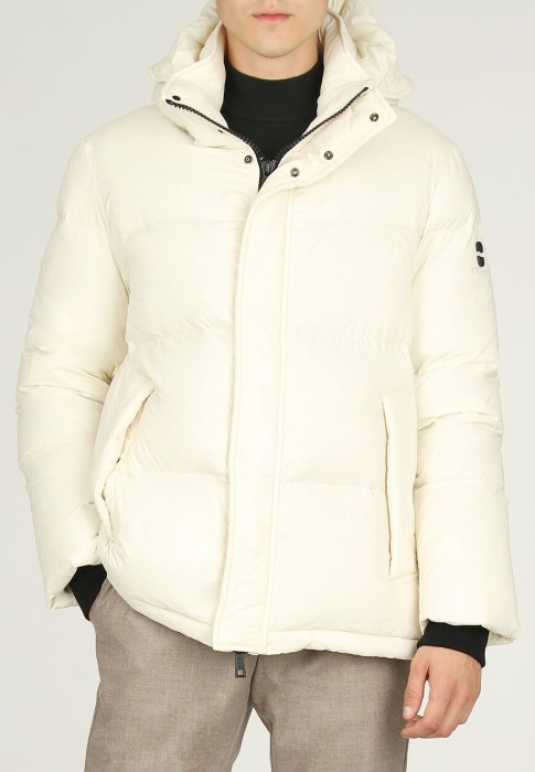 пуховик  из проверенных материалов спереди