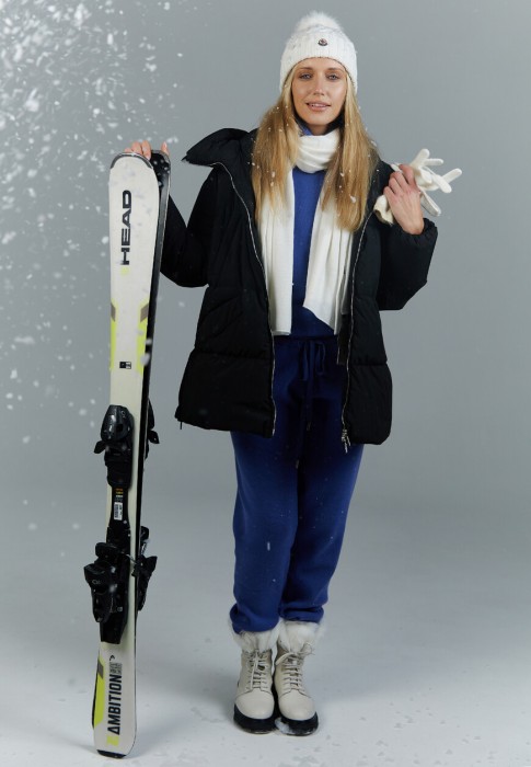 пуховик  от бренда moorer вид слева