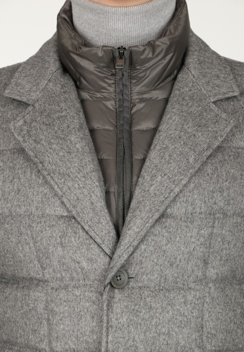 пуховик  для взрослого возраста с изнаночной стороны