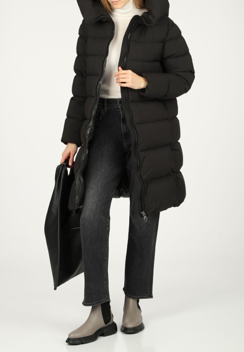 пуховик  из дании вид сбоку