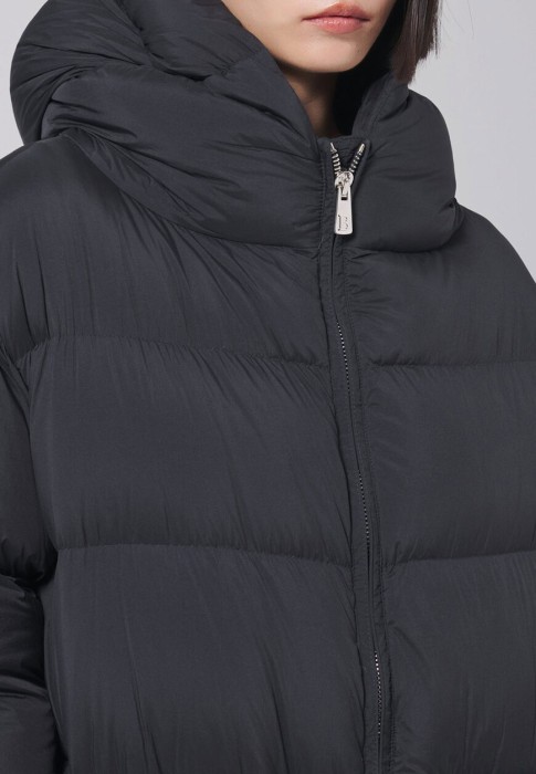 пуховик  из проверенных материалов спереди