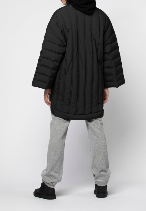 пуховик  от бренда max&moi вид слева