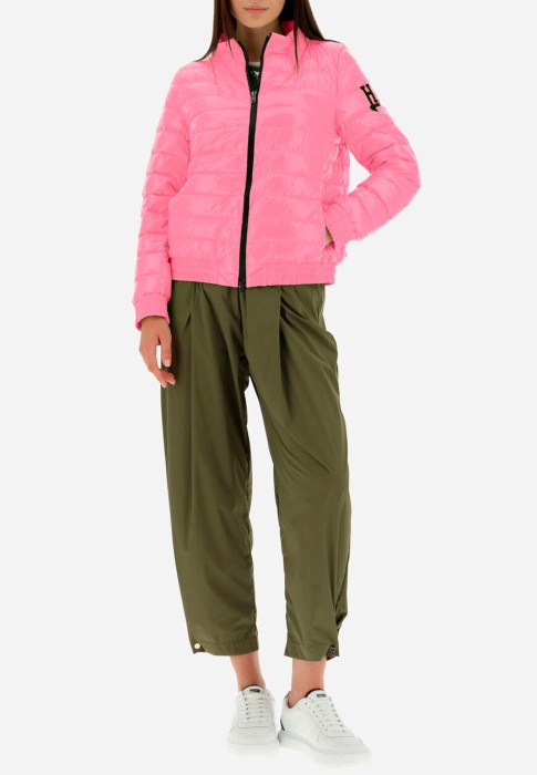 пуховик  по цене 46130 руб вид справа