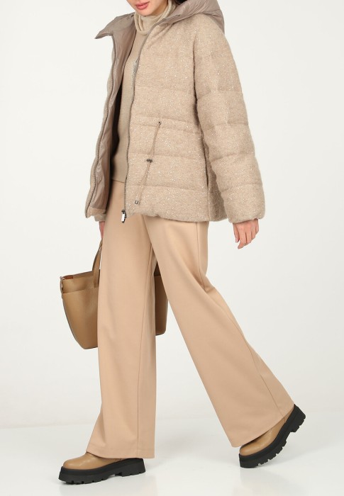 пуховик  из италии вид сбоку