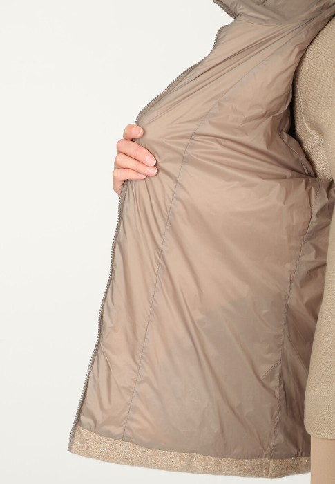 пуховик  для взрослого возраста с изнаночной стороны