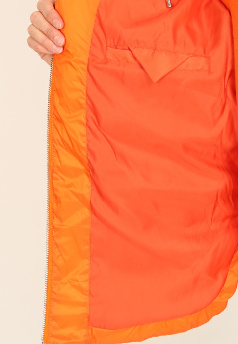 пуховик  универсального стиля с лицевой стороны