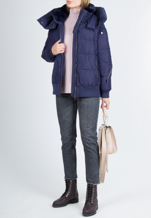 пуховик  из италии вид сбоку