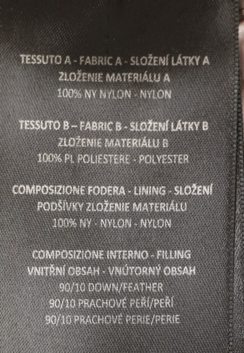 пуховик  универсального стиля с лицевой стороны