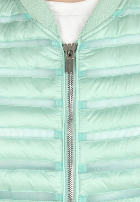 пуховик  из проверенных материалов спереди