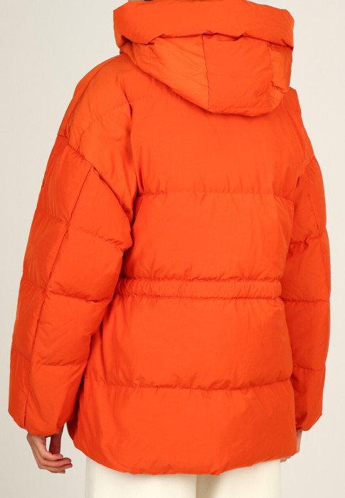 пуховик  из америки вид сбоку