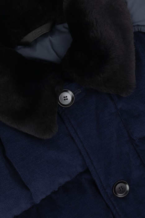 пуховик  для взрослого возраста с изнаночной стороны