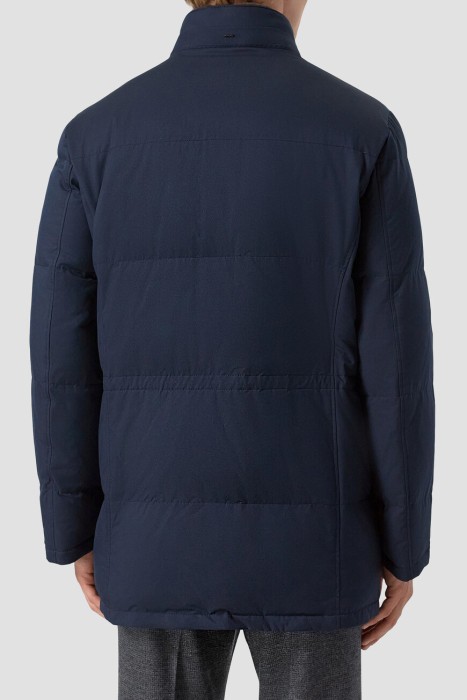 пуховик  по цене 1012000 руб вид справа