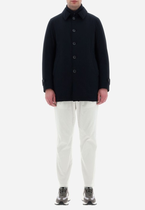 пуховик  по цене 125900 руб вид справа