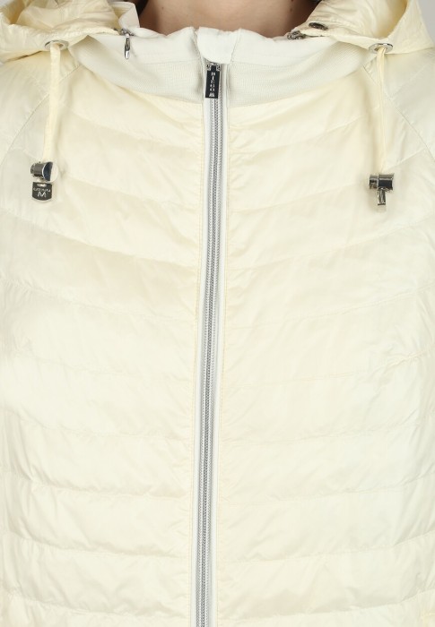пуховик  из проверенных материалов спереди