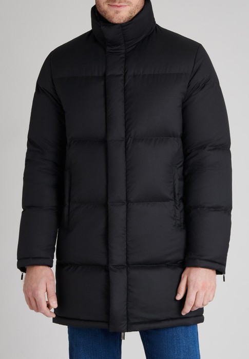 пуховик  из италии вид сбоку