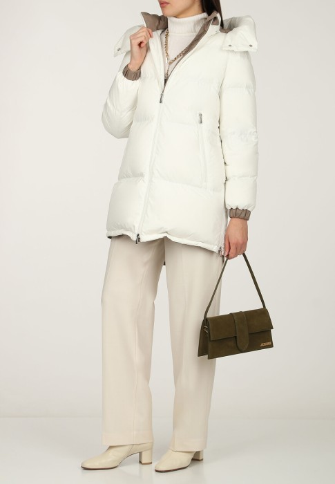 пуховик  из италии вид сбоку