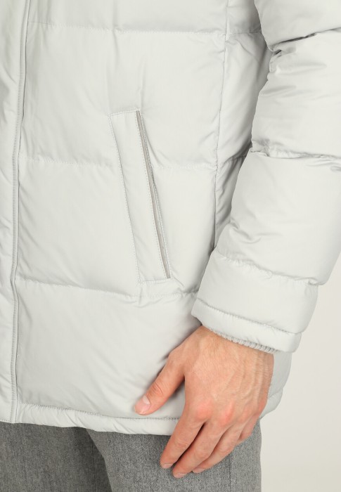 Товар серого цвета с внутренней стороны