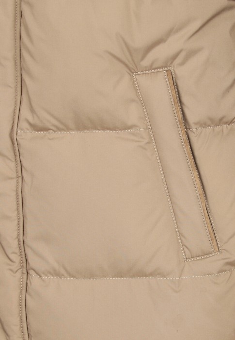пуховик  из проверенных материалов спереди