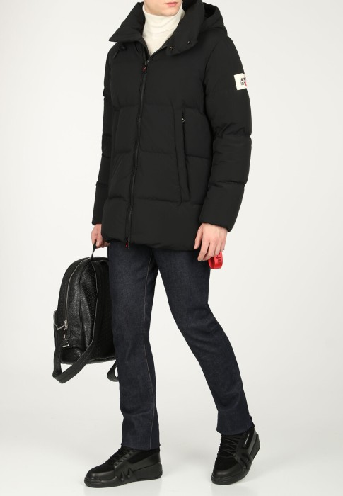 пуховик  из германии вид сбоку