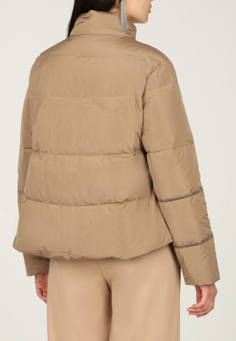 пуховик  из италии вид сбоку