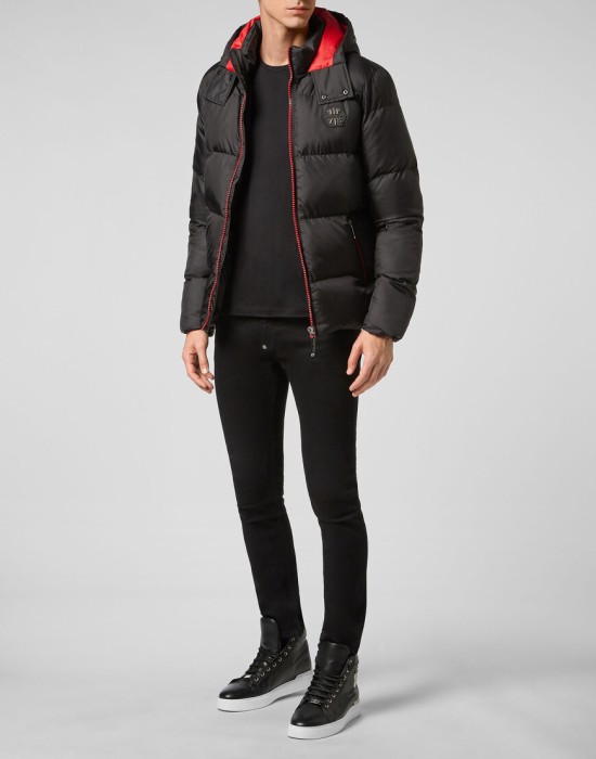 пуховик  по цене 48612 руб вид справа