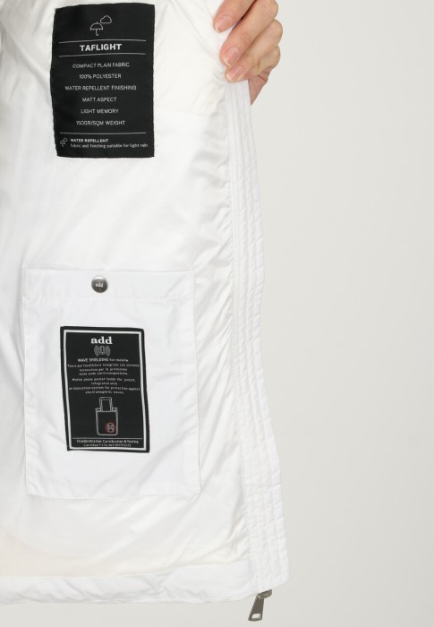 пуховик  универсального стиля с лицевой стороны