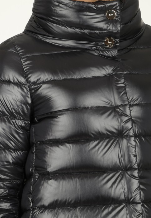 Продукция для женщин фото