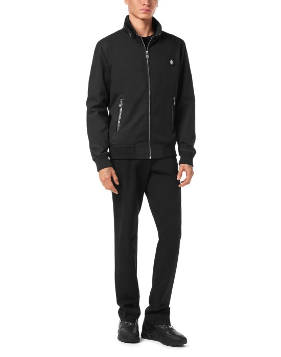 пуховик  из италии вид сбоку